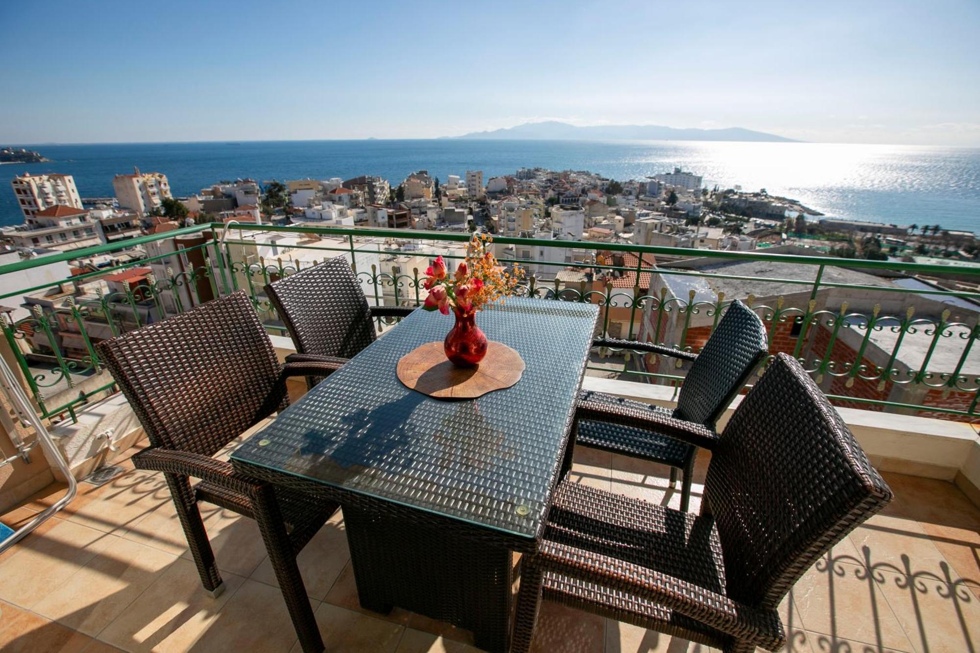 Blue Sky Appartment Кавала Екстер'єр фото